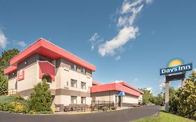 Days Inn By Wyndham Duluth Lakewalk Exterior photo