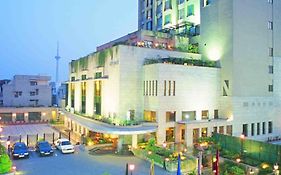 Hotel City Park Nowe Delhi Exterior photo