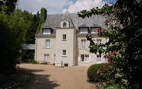 Hotel Logis Manoir De La Giraudiere Beaumont-en-Véron Exterior photo