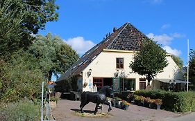 Hotel De Oude Smidse Westernieland Exterior photo