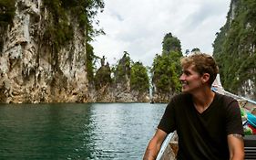 Willa Monkey Mansion - Jungalows & Tours Khao Sok National Park Exterior photo