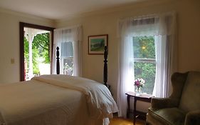 Atlantic Ark Inn Boothbay Harbor Room photo