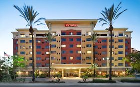 Hotel Sheraton Garden Grove-Anaheim South Exterior photo