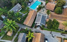 Luang Prabang Chanon Hotel Exterior photo