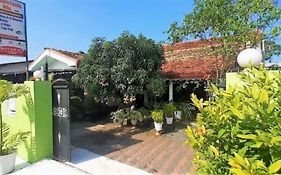 Alexandra Family Villa Negombo Exterior photo