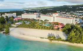 Crowne Plaza Resort Saipan Garapan Exterior photo