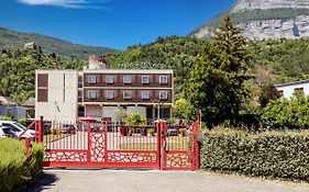 Hotel Les Trois Roses, Meylan Grenoble Exterior photo