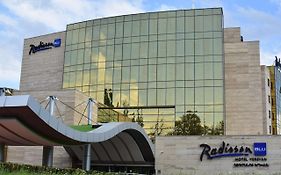 Radisson Blu Hotel Erywań Exterior photo