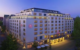 Hotel Sheraton Carlton Nuernberg Exterior photo