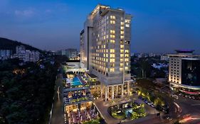 Hotel Jw Marriott Pune Exterior photo