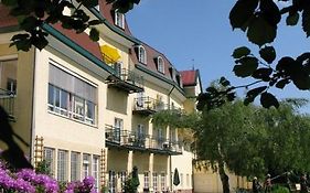 Hotel Kurhaus Dr. Petershofer Wolfsegg am Hausruck Exterior photo