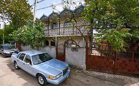 La Vitalie Guest House Kiszyniów Exterior photo