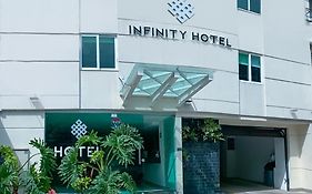 Infinity Hotel Medellín Exterior photo