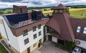 Hotel Porto Płungiany Exterior photo