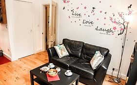 Apartament Chic & Bright Flat Near Holyrood Park Edynburg Room photo