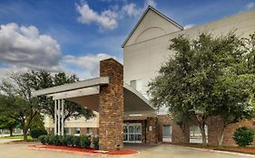 Fairfield Inn By Marriott Las Colinas Irving Exterior photo