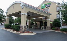 Holiday Inn Express Hotel & Suites Sanford, An Ihg Hotel Exterior photo