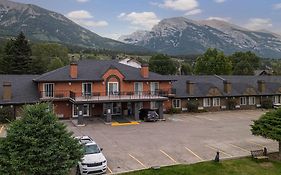 Hotel Northwinds By Basecamp Canmore Exterior photo