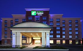 Holiday Inn Express & Suites Halifax Airport, An Ihg Hotel Enfield Exterior photo