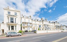 Travelodge Tunbridge Wells Exterior photo