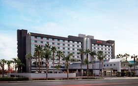 Hotel Bakersfield Marriott At The Convention Center Exterior photo