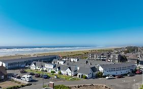 Aparthotel The Tides By The Sea Seaside Exterior photo