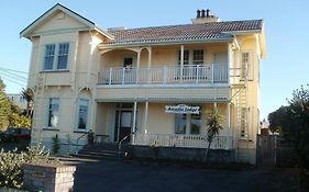 Arcadia Lodge New Plymouth Exterior photo