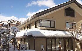 Hotel Hakuba Onsen Ryokan Shirouma-So Exterior photo