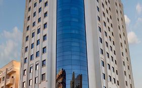 Wescott Hotel Dubaj Exterior photo
