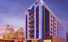 Flora Al Barsha Hotel At The Mall Dubaj Exterior photo