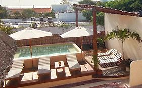 3B Wellness Hostel Playa del Carmen Exterior photo