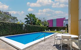 Hotel City Express By Marriott Chetumal Exterior photo