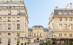 Grand Hotel Du Palais Royal Paryż Exterior photo