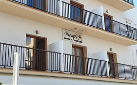 Hotel Hostal Mayol Santa Eularia des Riu Exterior photo