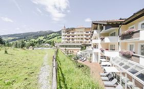Traumhotel Alpina Superior Adults Only Hotel Gerlos Exterior photo