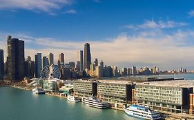 Hotel Sable At Navy Pier Chicago, Curio Collection By Hilton Exterior photo