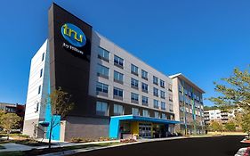 Hotel Tru By Hilton Atlanta Galleria Ballpark, Ga Exterior photo