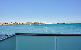 Willa Seafront Townhouse In Birżebbuġa Exterior photo