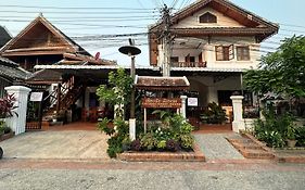 Rattana Guesthouse Luang Prabang Exterior photo