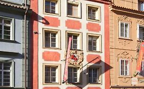 Red Lion Hotel Praga Exterior photo