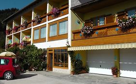 Pension Zum Muhlrad Millstatt am See Exterior photo