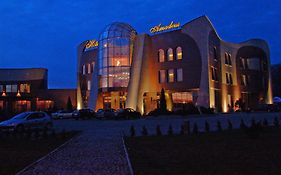 Hotel Amadeus Wodzisław Śląski Exterior photo