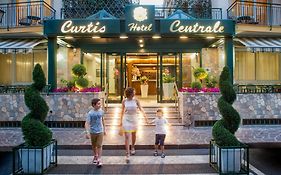 Hotel Curtis Centrale Alassio Exterior photo