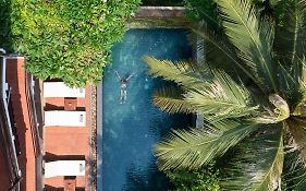 Hotel The Urban Siem Reap Exterior photo