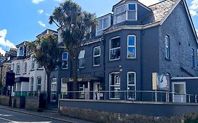 Town Lodge New Quay Exterior photo