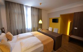 Hotel Emonec Lublana Room photo