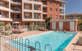 Aparthotel Appart'City Classic Aix-En-Provence - La Duranne Exterior photo