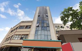 Hotel Oyo Sri Sai Comforts Bengaluru Exterior photo