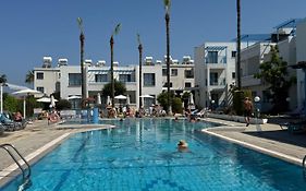 Kefalonitis Hotel Apartments Pafos Exterior photo