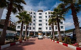 Hotel Atlantis Bejaia Aeroport Exterior photo